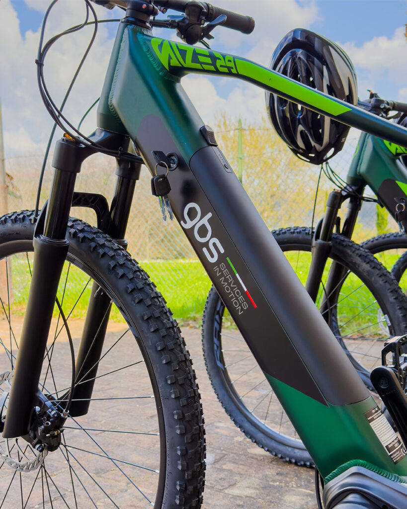 dettaglio e-bike a noleggio serra san quirico agriturismo tuttaterra